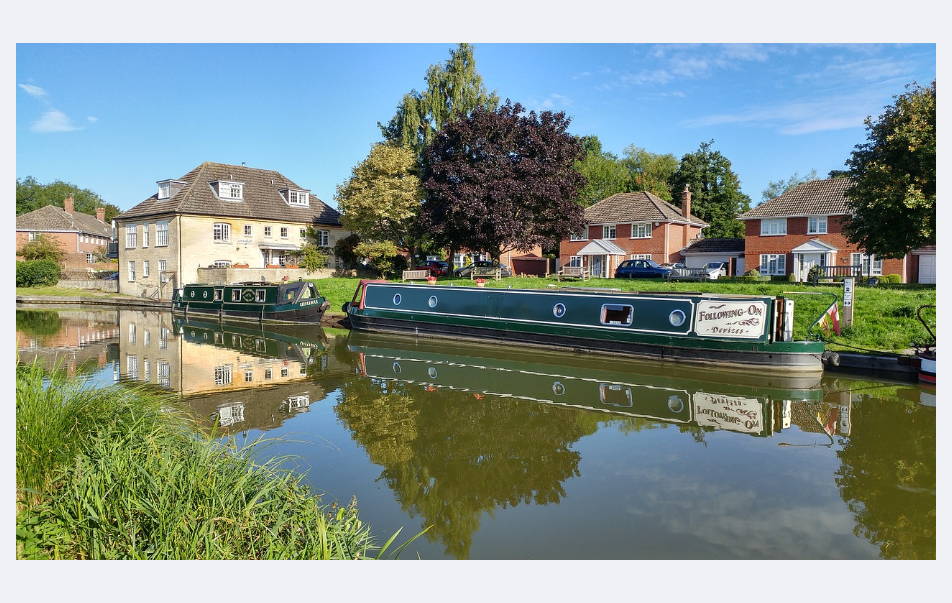 canal living